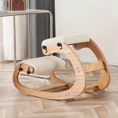 Diz çökmüş ofis koltuğu